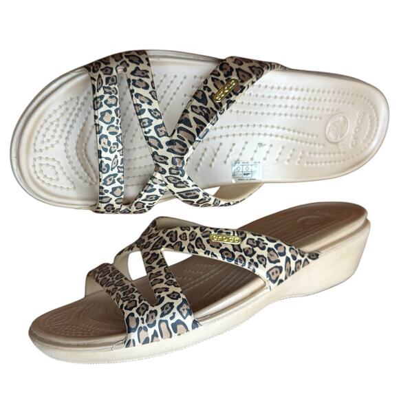 Crocs Women's Patricia II Leopard Print Wedge Slip On Sandal - Size 9 - Picture 2 of 9